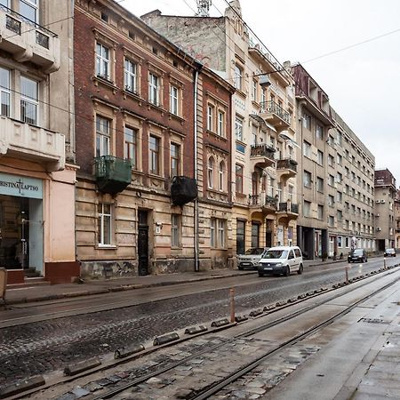 Art Apartments Lviv Exteriör bild